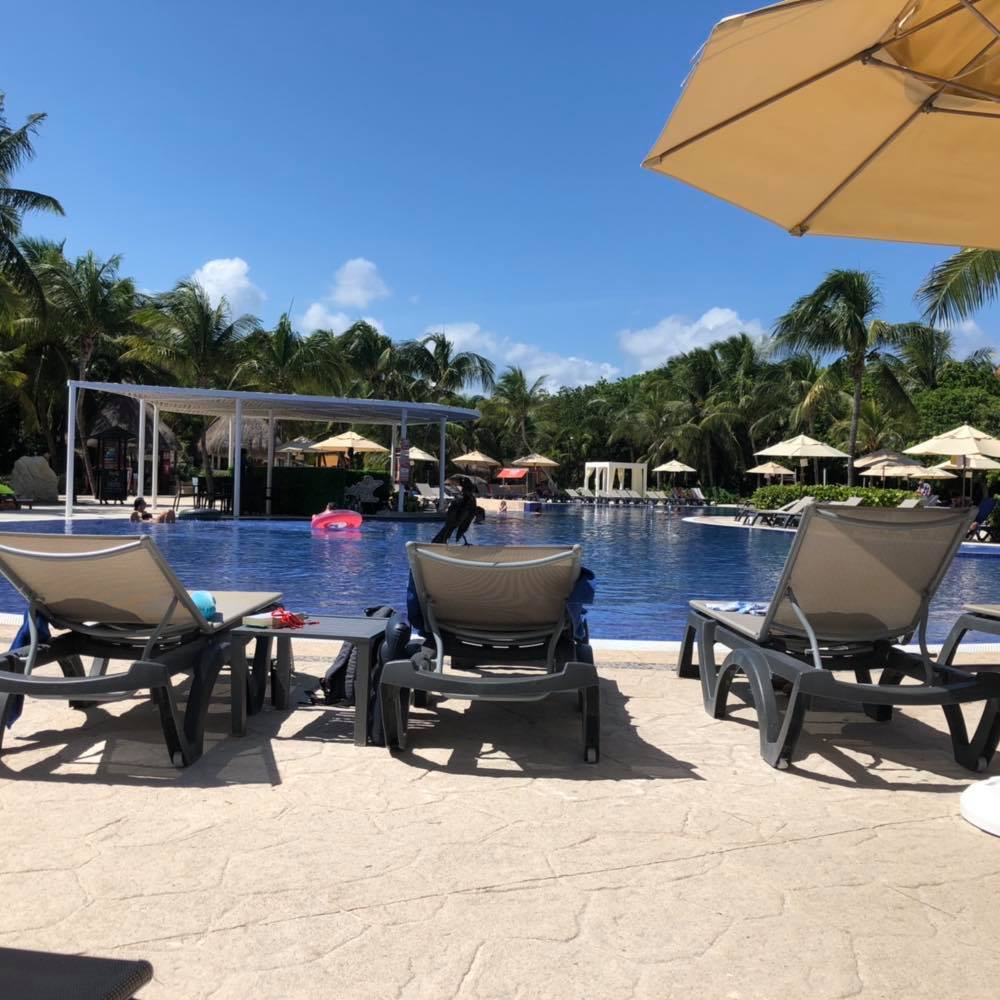 Meet your Posher, Jannice